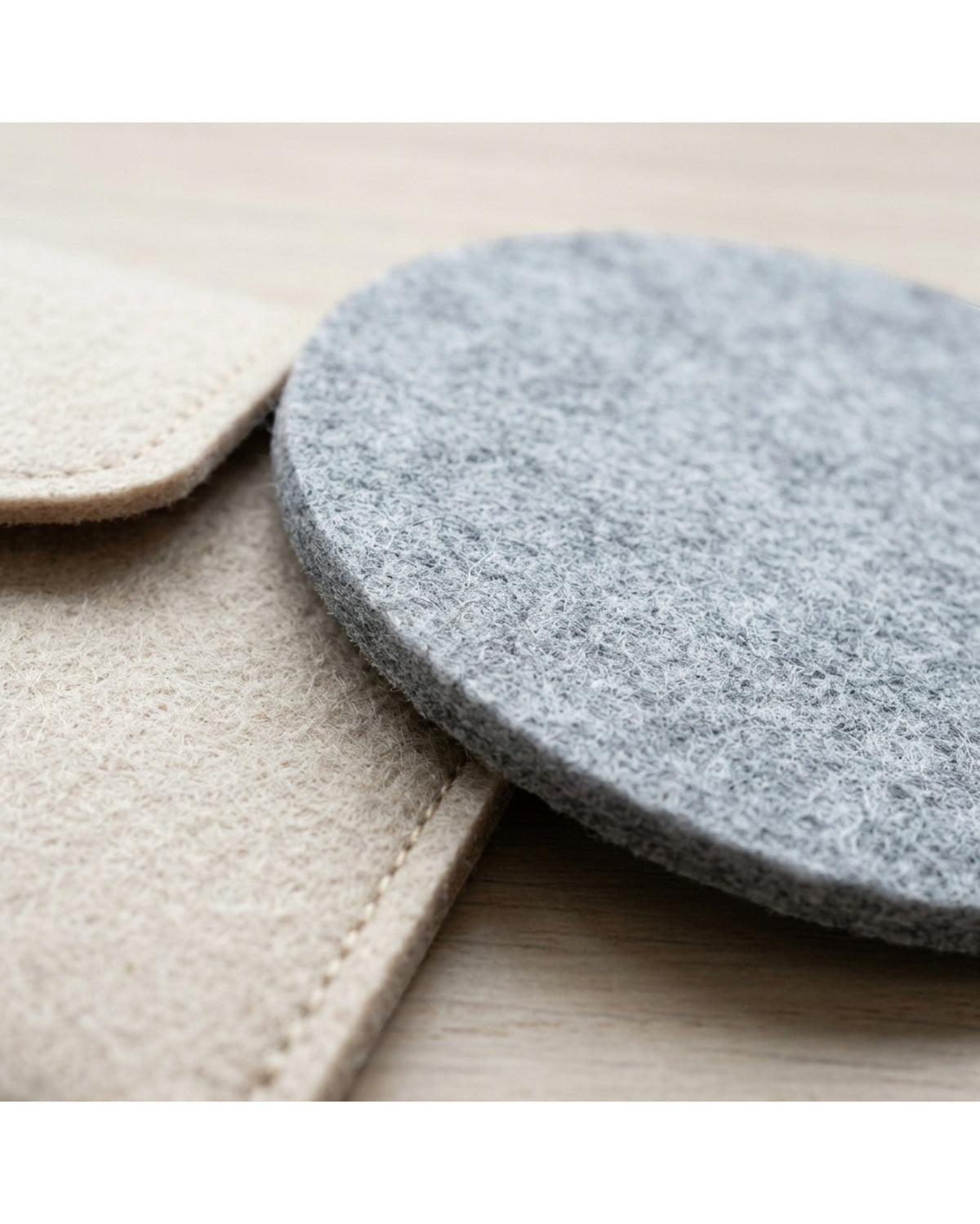 Zukfe Oval Polyester Felt Coasters Eight Piece Fog Gray - Detail view